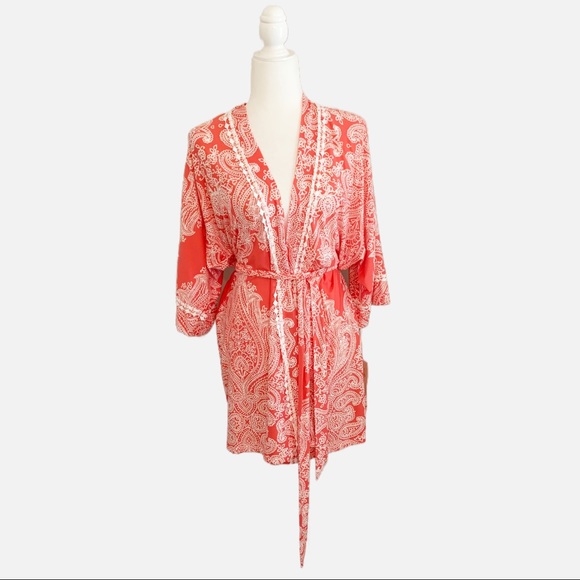 In Bloom Other - In Bloom by Jonquil Coral White Paisley Short Wrap Robe Crochet Trim Size Medium